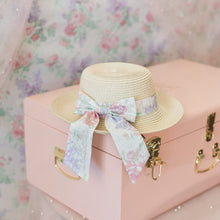 Load image into Gallery viewer, Floral Pearl Straw Hat
