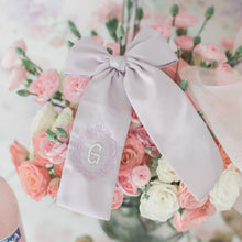 Load image into Gallery viewer, Lavender Crest Pearl Initial Bow
