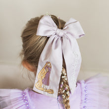 Load image into Gallery viewer, Rapunzel Pearl Bow
