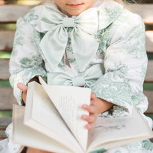 Load image into Gallery viewer, Toile De Jouy Green Jacket
