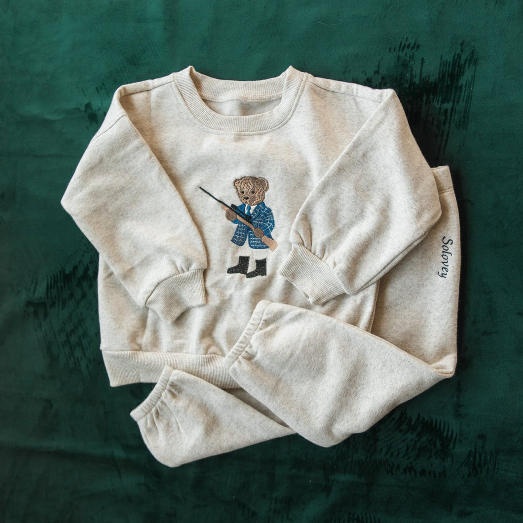 Hunting Bear Fleece Sweatshirt and Jogger Set