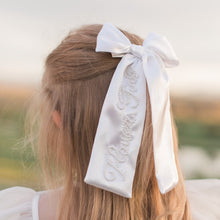 Load image into Gallery viewer, Flower Girl Pearl Bow
