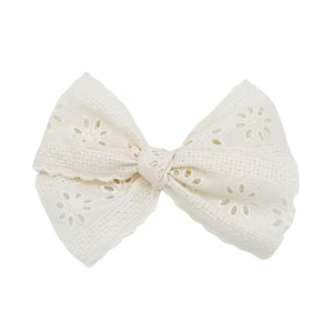 Eyelet Medium Ribbon Bow