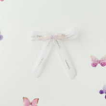 Load image into Gallery viewer, Sheer Medium Lilac Coco Bow
