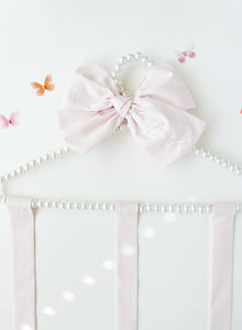 Personalized Pearl Bow Holder