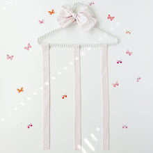 Load image into Gallery viewer, Personalized Pearl Bow Holder
