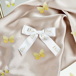 J'adore Medium Bow