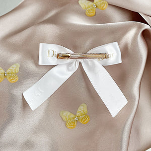 J'adore Medium Bow