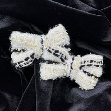 Load image into Gallery viewer, Baby Tweed Coco Bows
