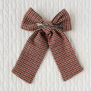 Pearl Houndstooth Bow