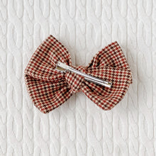 Load image into Gallery viewer, Houndstooth Pearl Initial Bow
