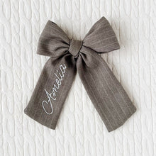 Load image into Gallery viewer, Gray Personalized Wool Bow
