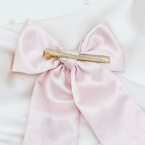 Duck Pink Bespoke Pearl Bow