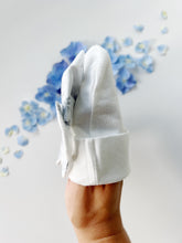 Load image into Gallery viewer, Toile Floral Baby Hat
