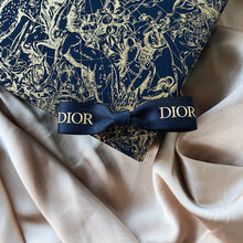 Load image into Gallery viewer, Authentic Navy Dior Mini Bow

