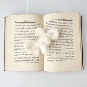 Ivory Knit Baby Bows