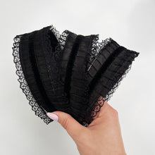Load image into Gallery viewer, Eloise Lace Headband
