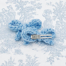Load image into Gallery viewer, Baby Blue Knit Baby Bows

