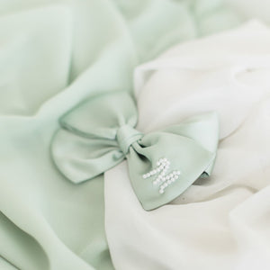 Pastel Green Pearl Initial Bow