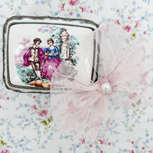 Load image into Gallery viewer, Tulle Rose Délicat Mini Bow
