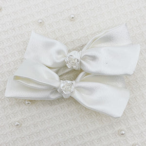 Rose Blanche Pigtail Bows