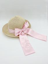 Load image into Gallery viewer, Bespoke Straw Hat With Pearls

