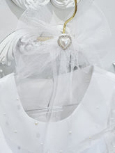 Load image into Gallery viewer, White Heart Tulle Bow
