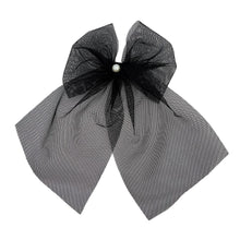 Load image into Gallery viewer, Black Tulle Bow With Pearl
